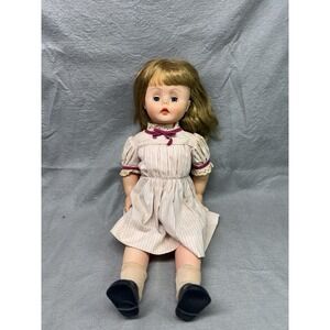 VTG Deluxe Reading Miss Beauty Parlor 24" Doll Rooted Hair Sleep Eyes Mark D3